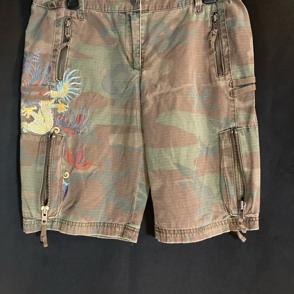Da-Nang Cargo Shorts Green and Brown Cotton Twill